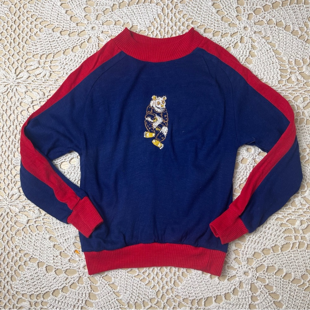 Vintage 1960s Rob Roy Boys 6 Hand Embroidered Bear Stretchy Long Sleeve Shirt
